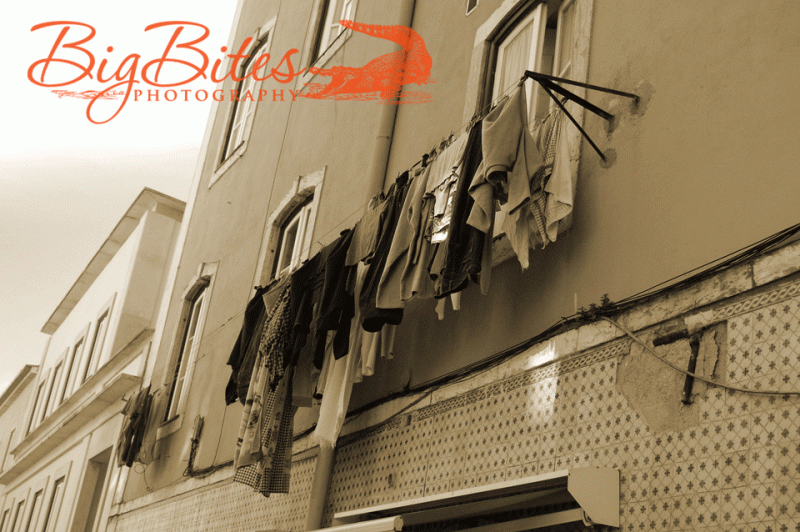 Yellow-and-Blue-Laundry-Sep