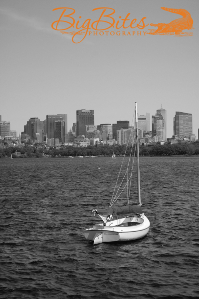 Boat-1-b-and-w-Boston-Big-Bites-Photography