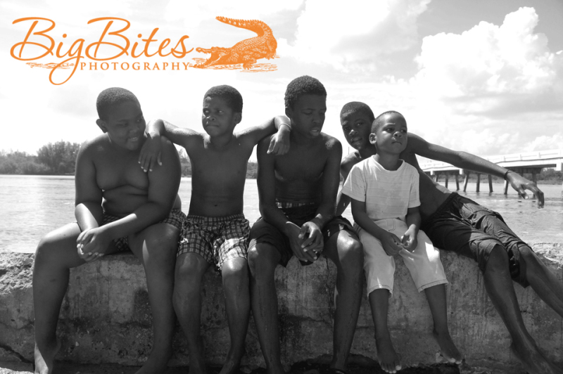 the-boys-5-b-and-w-Bahamas-Big-Bites-Photography
