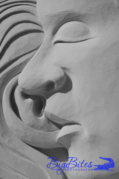 Telling-Secrets-Vertical-2-Sand-Sculpture-Big-Bites-Photography